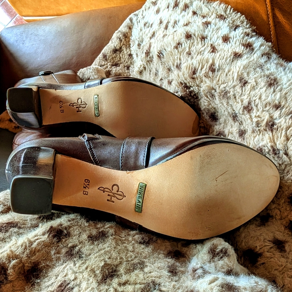 COLE HAAN - Courtney Air Tall High-Heeled Leather Boots - Brown - NIB - Picture 11 of 15